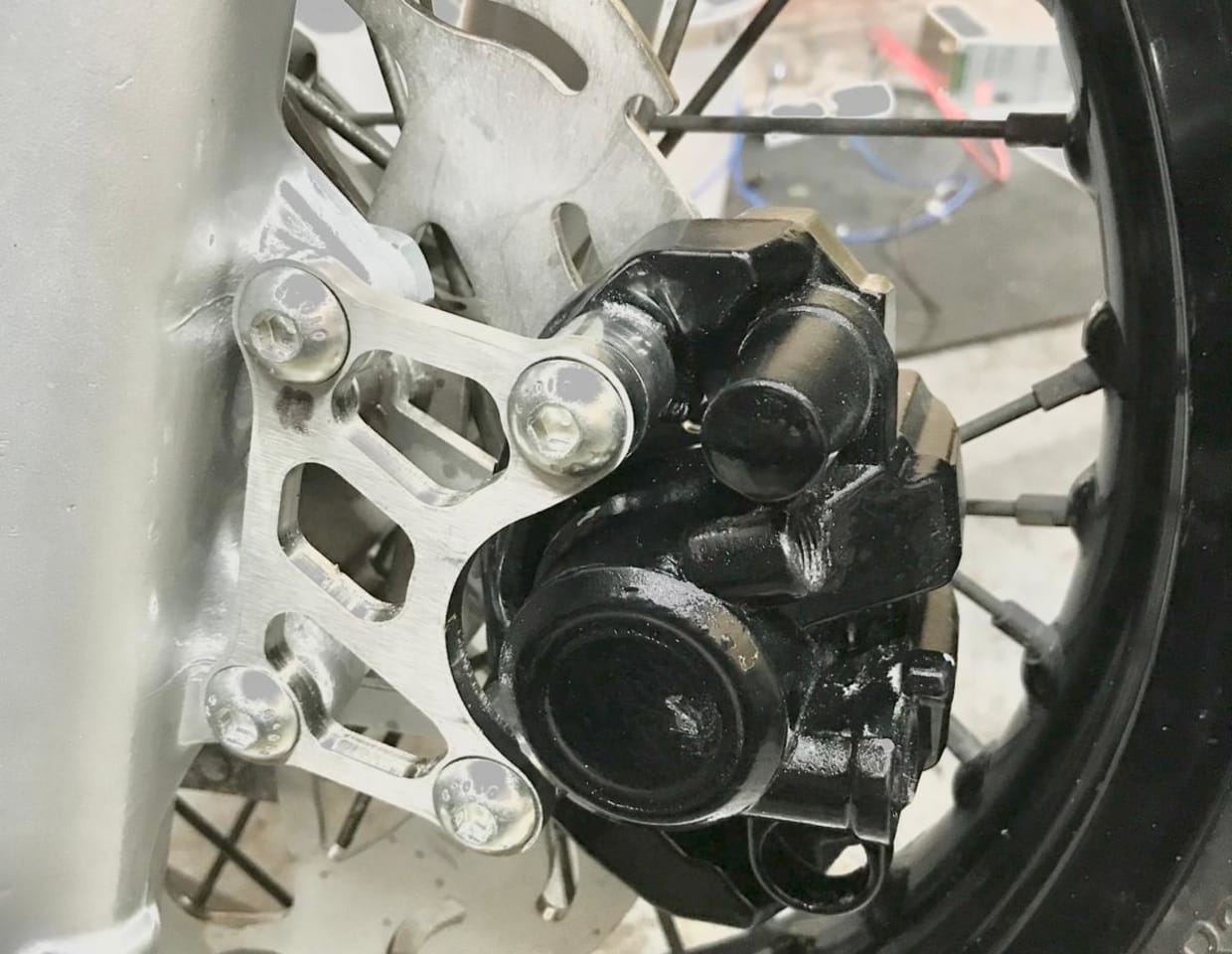 product-DT125R Supermoto Brake Caliper Conversion-2